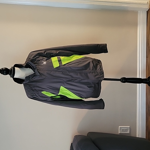 Spyder snowboarding jacket - Picture 1 of 4
